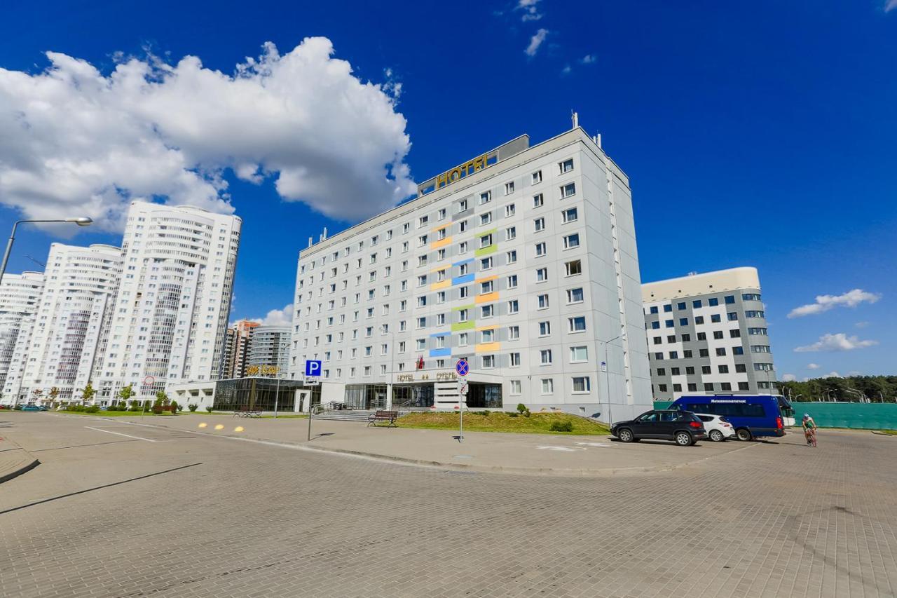 Sport Time Hotel Minsk Exterior photo